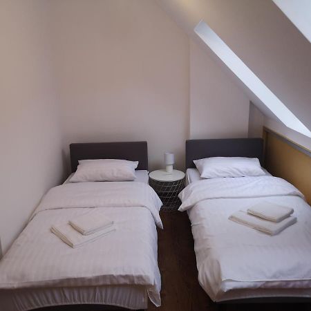 Apartament Dluga Apartamento Jelenia Góra Exterior foto